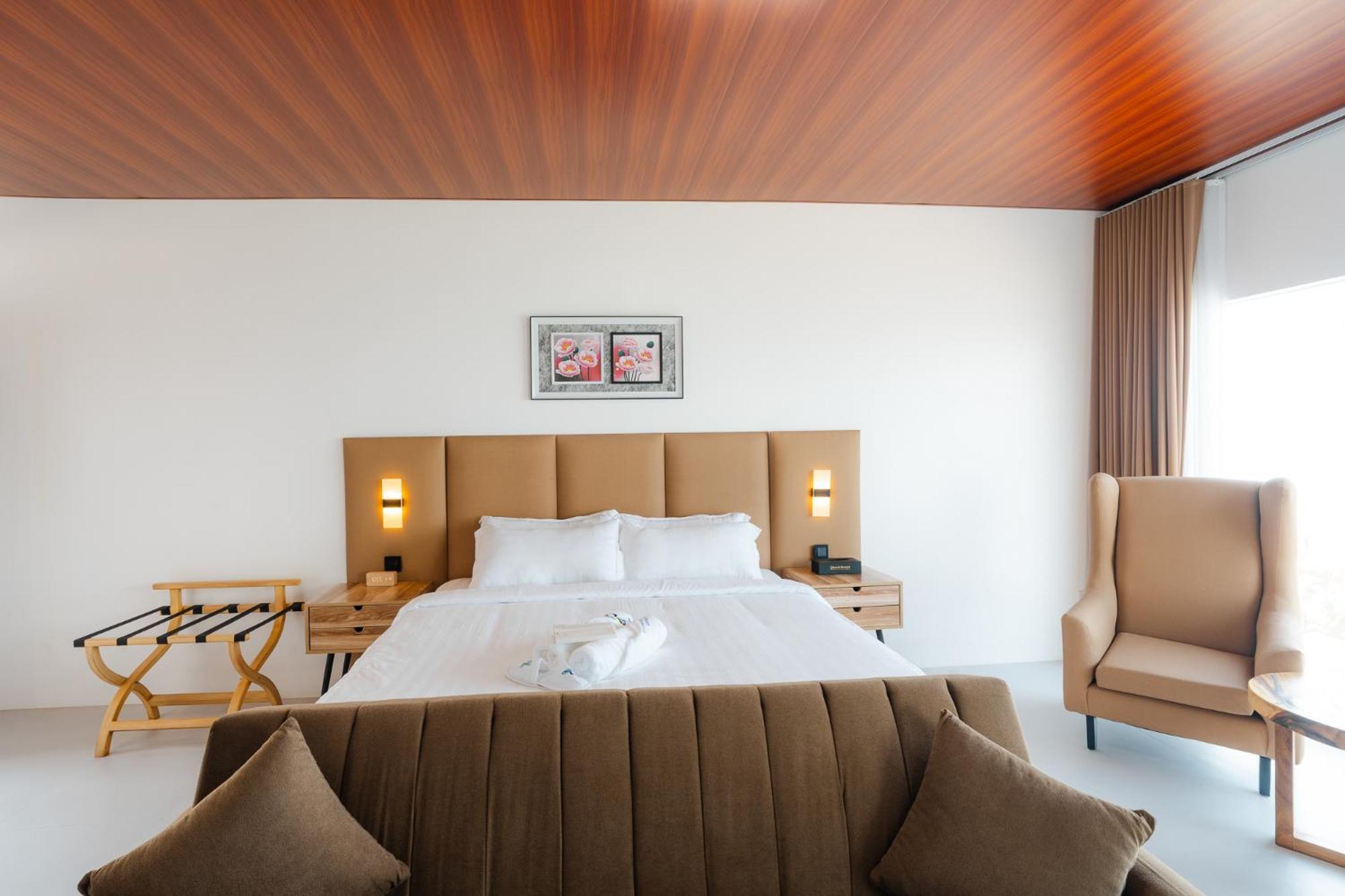 Q Beach Resort Cabangan Room photo