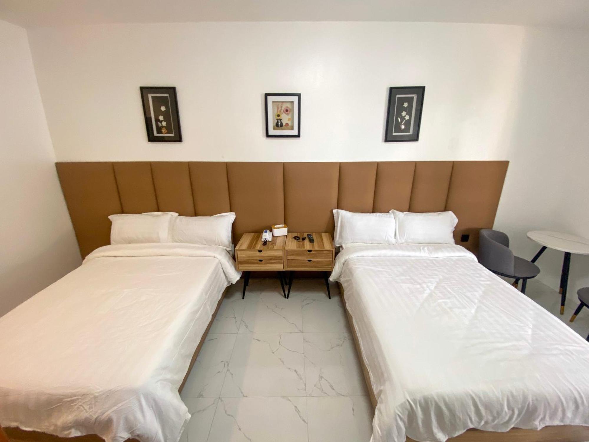 Q Beach Resort Cabangan Room photo